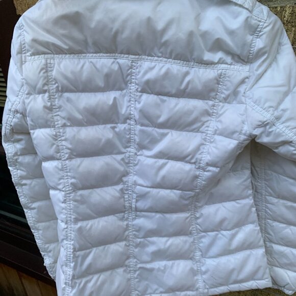 Burberry Goose Down Novacheck Puffer Jacket Medium White - Picture 12 of 16